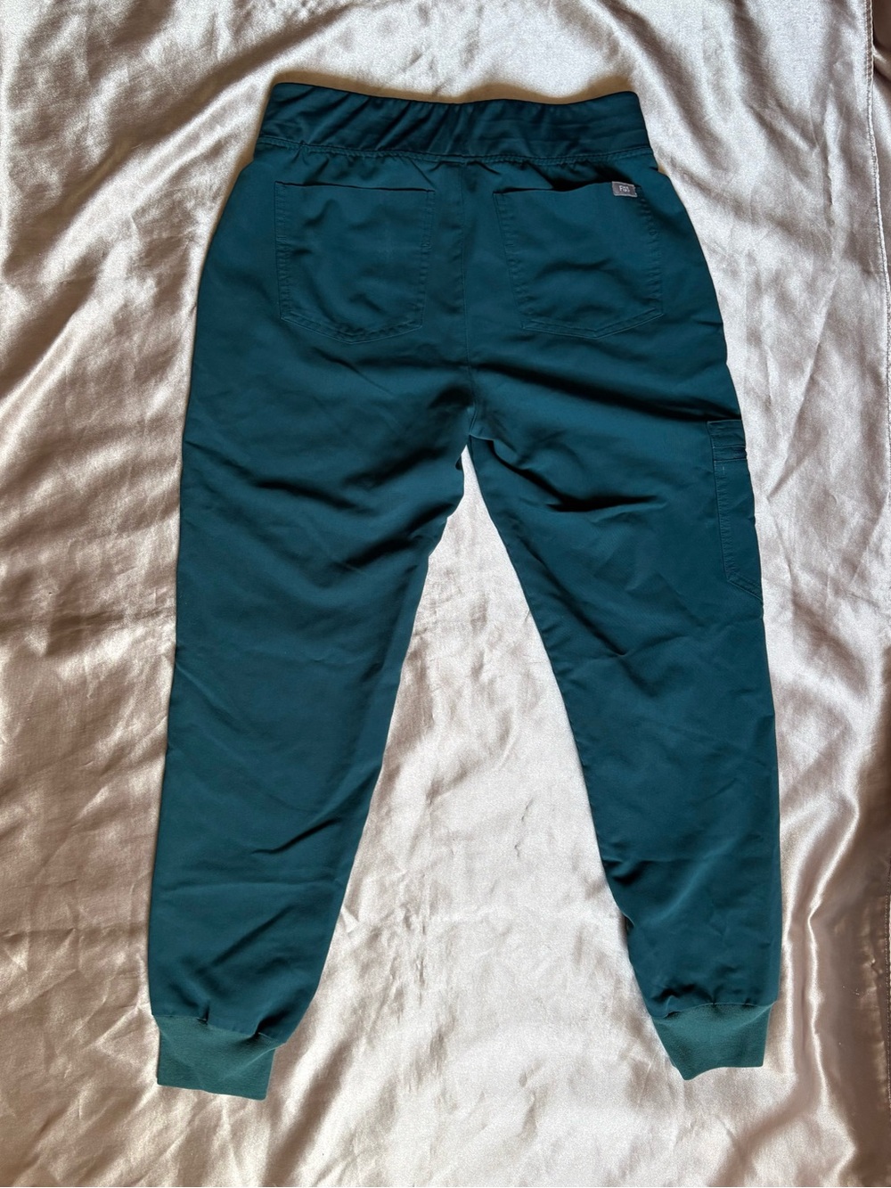 Figs Teal Jogger Scrub Pants with Pink Drawstring - Picture 7 of 10